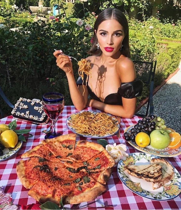 Letizia Casta Italian