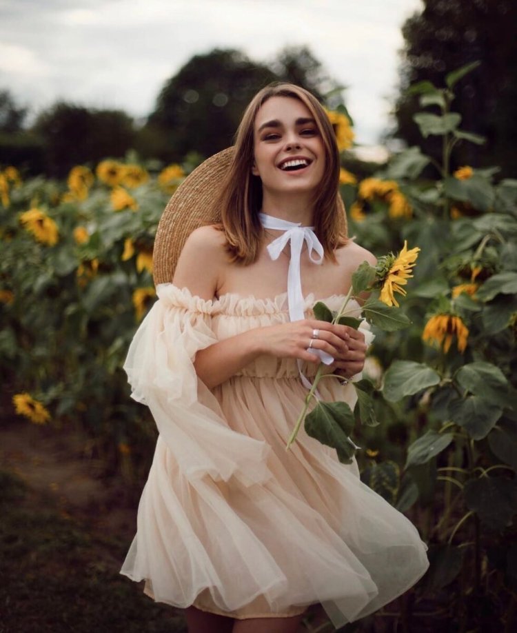 * Maria Goryacheva (@mahavsekruto)