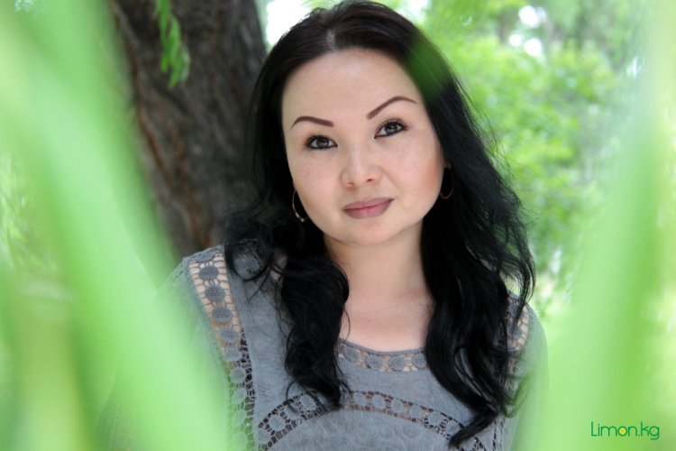 Brunette 14 years old