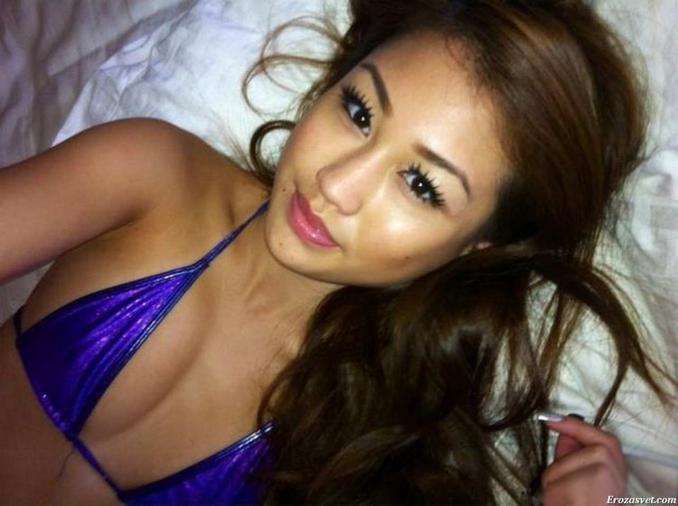 Beautiful Kazakh teenage girls