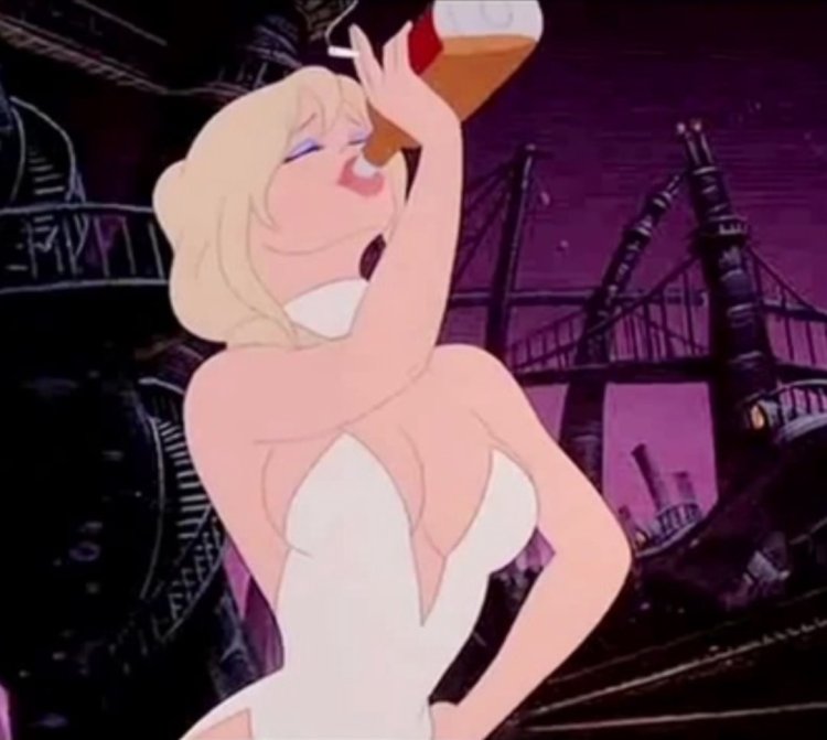 Holli would cut scene