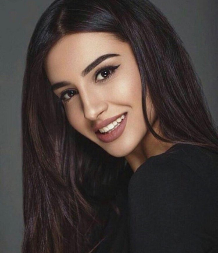 Albina Novoyan Armenian