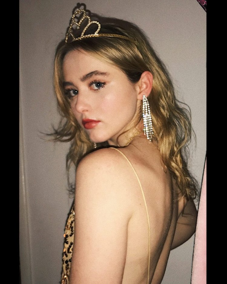 Katherine newton legs