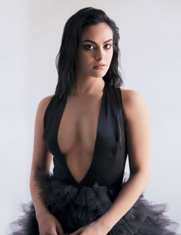 Camilla Mendes Hot Riverdale