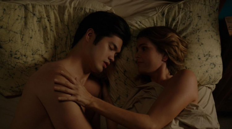 Shelley Hennig Teen Wolf bed