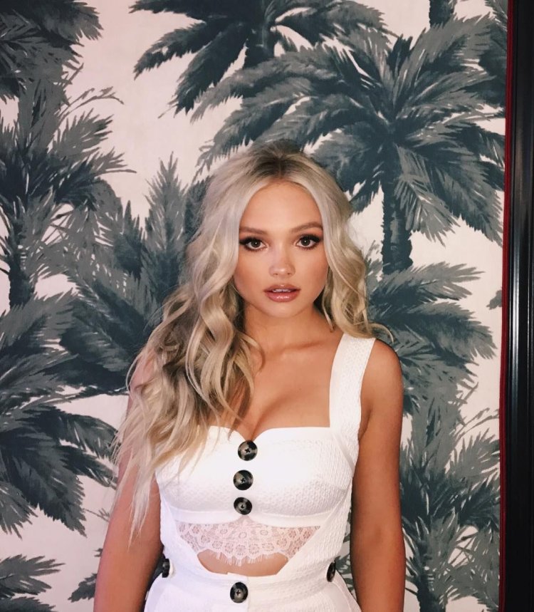 Natalie Alyn