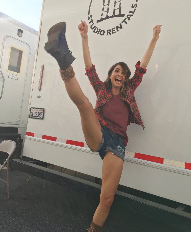 Shelley Hennig Teen Wolf Hot Pics