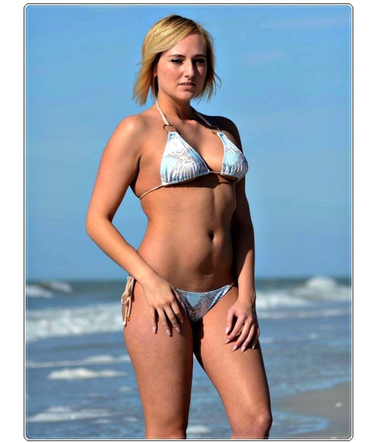 Iskra Lawrence Bikini