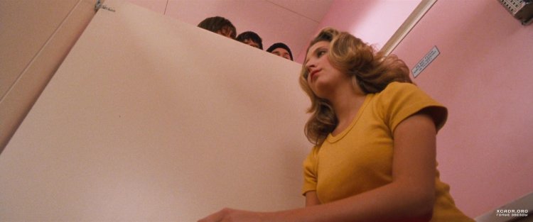 Melanie Lynskey Detroit rock city