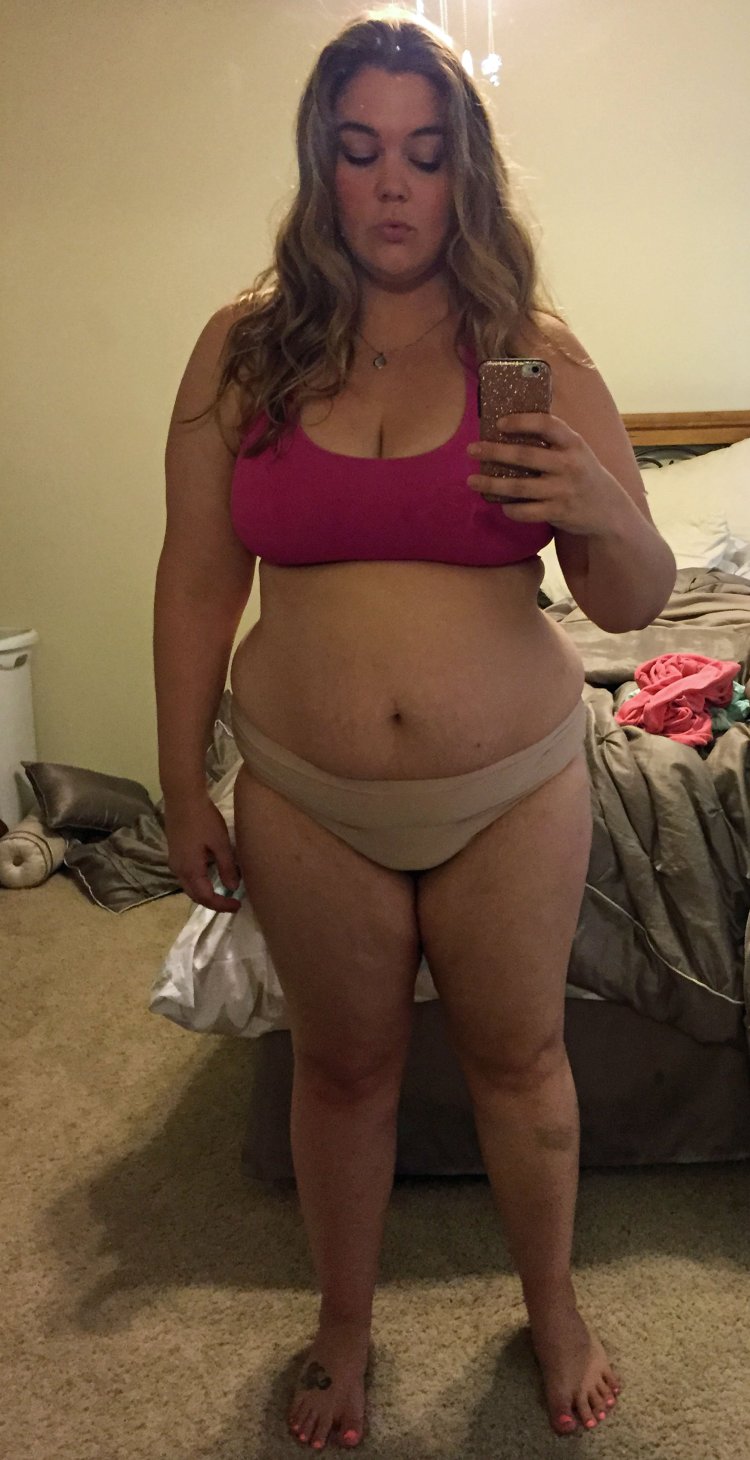 Fat women in swimsuits amateur
