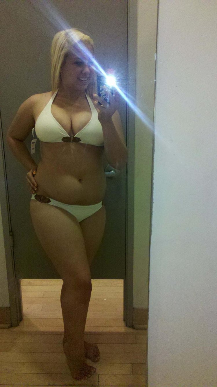 Amateur hairy chubby Spreading teens