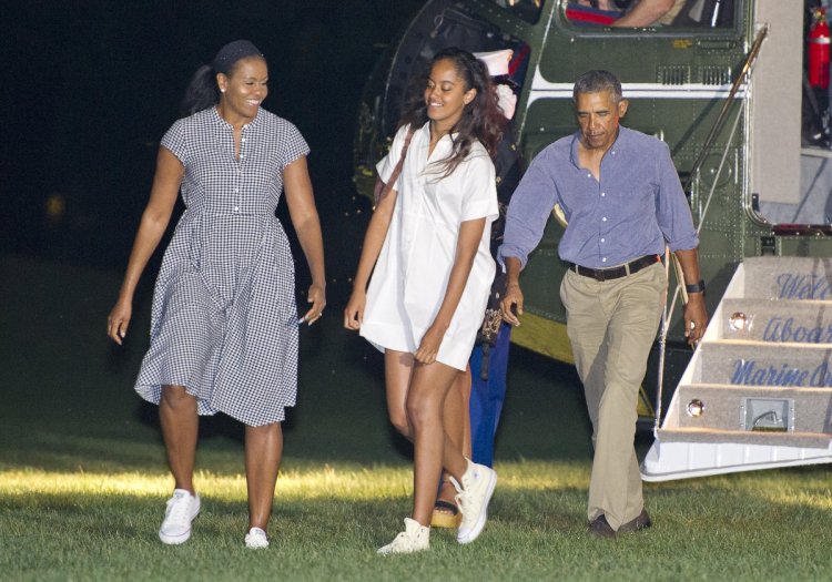Malia Obama height