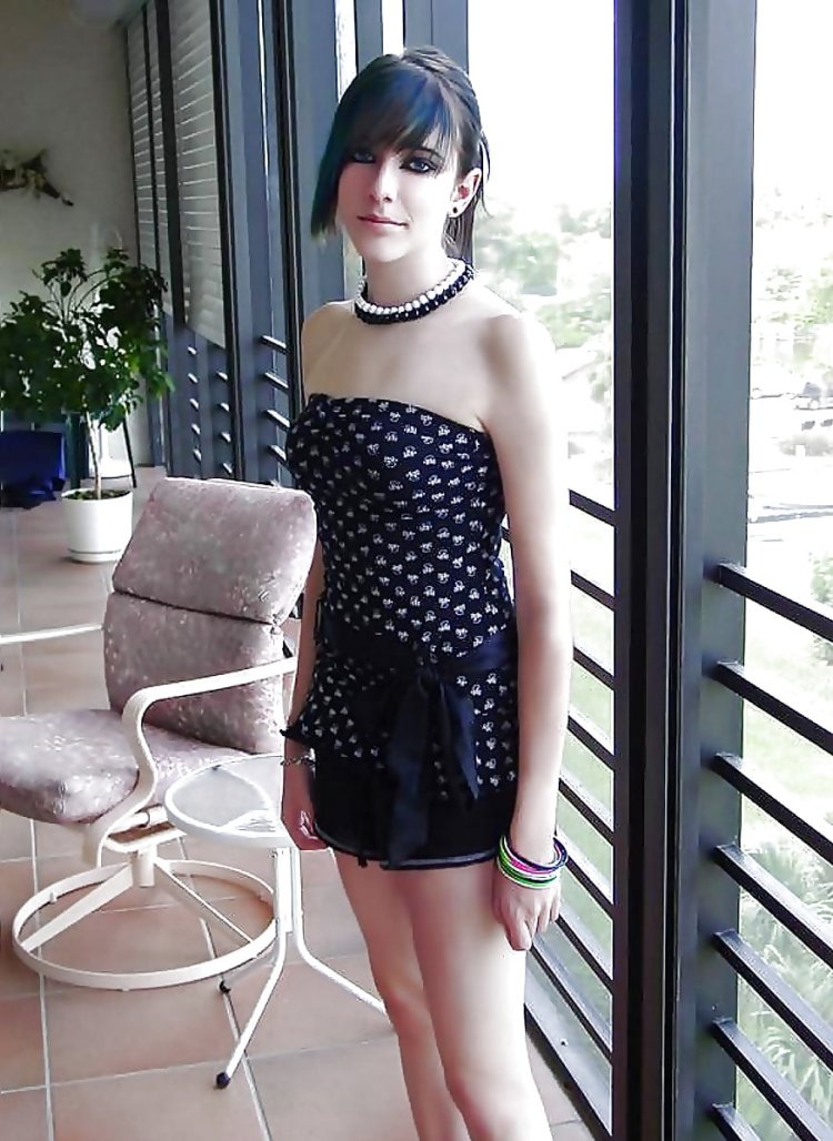 Teen crossdresser in skirt