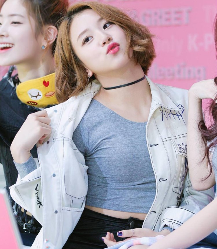 Twice Jihyo hot