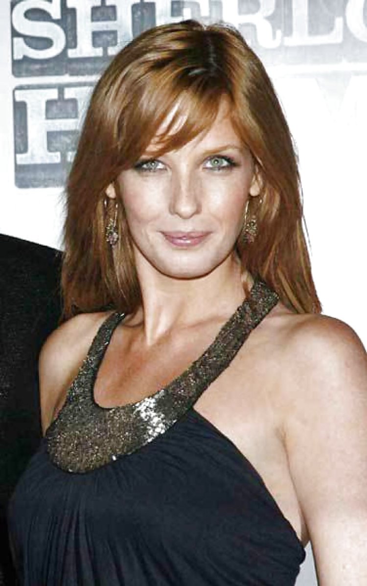 Kelly Reilly and her husband