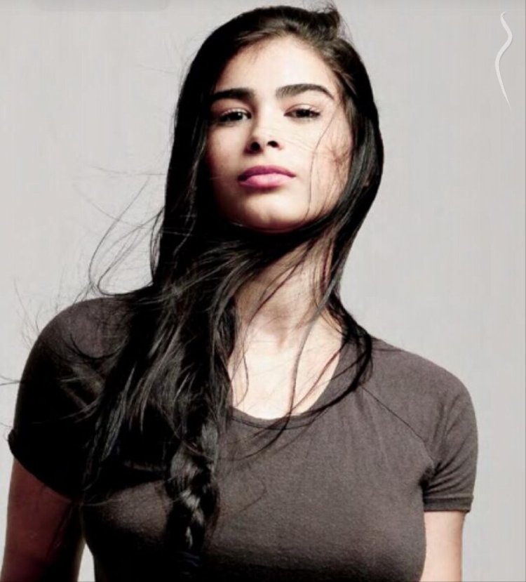 Anna Carla Suarez Lima