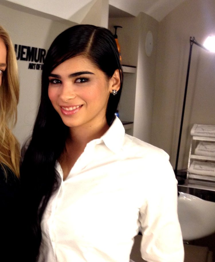 Ana Karla Suarez Enrique Iglesias