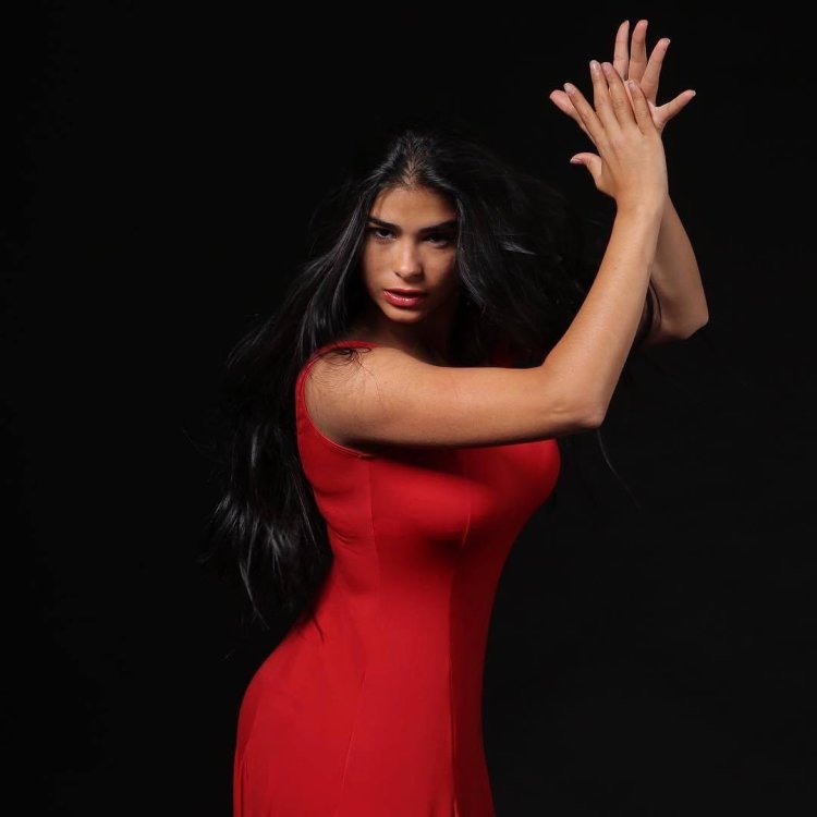 Anna Carla Suarez Lima