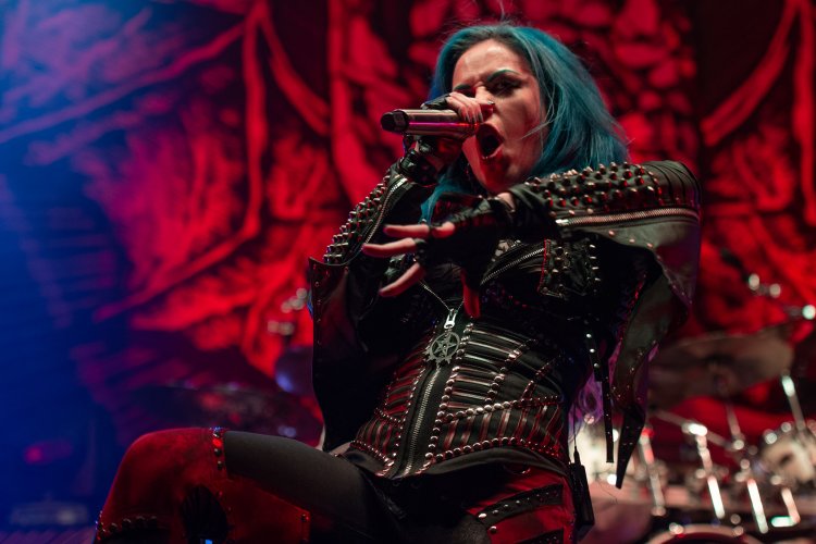 Arch enemi's original vocalist