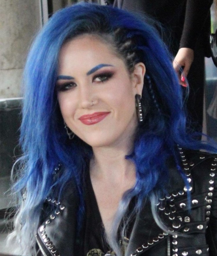 Alyssa White-eye Revolver