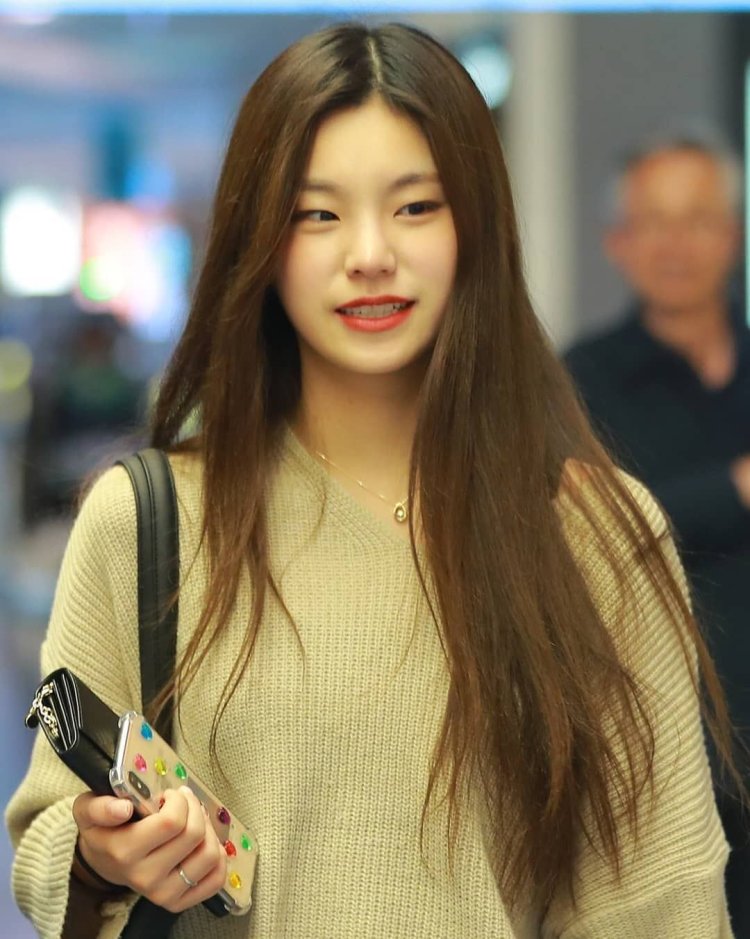 Leah from Itzy without makeup