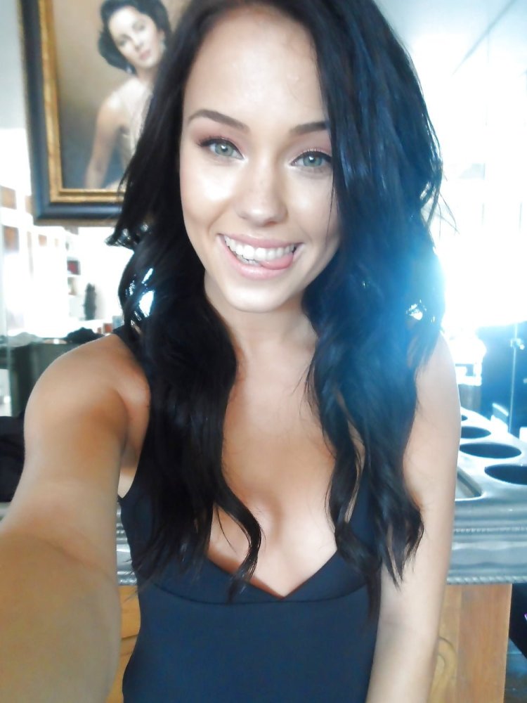 Megan Rain selfie