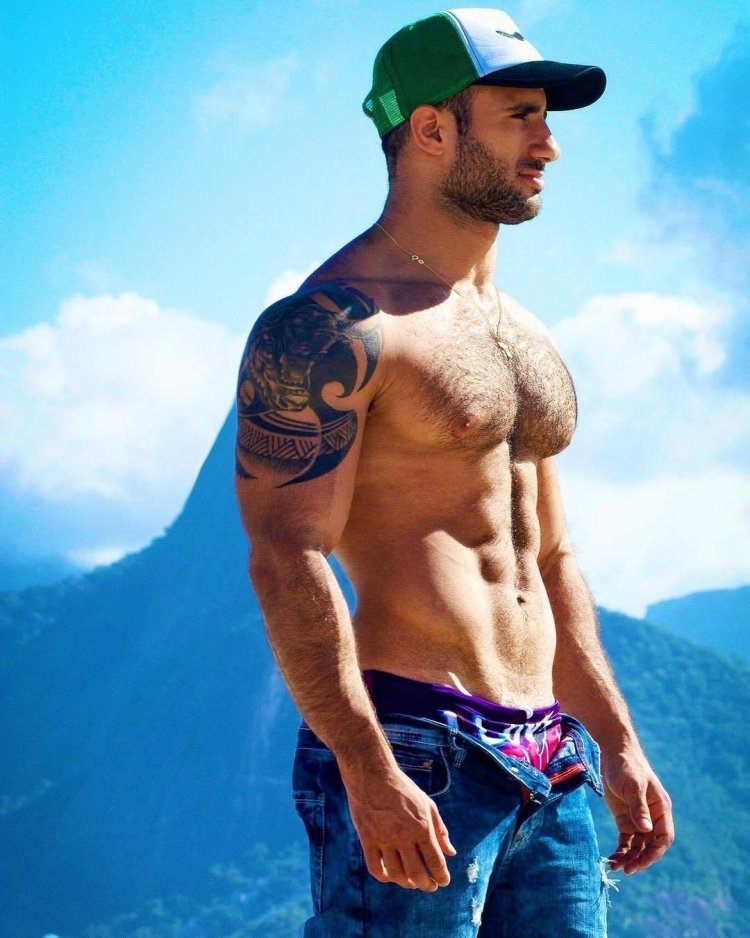 Eliad Cohen on the beach