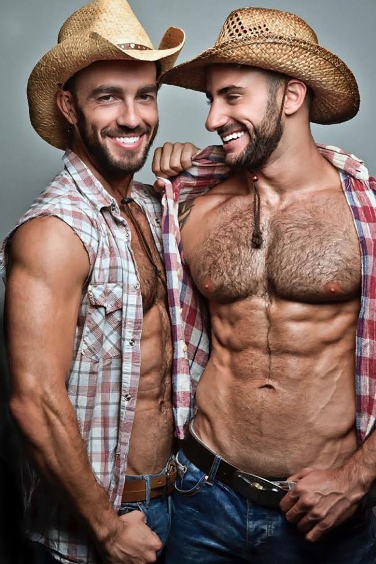 Eliad Cohen and Edgar Moreno