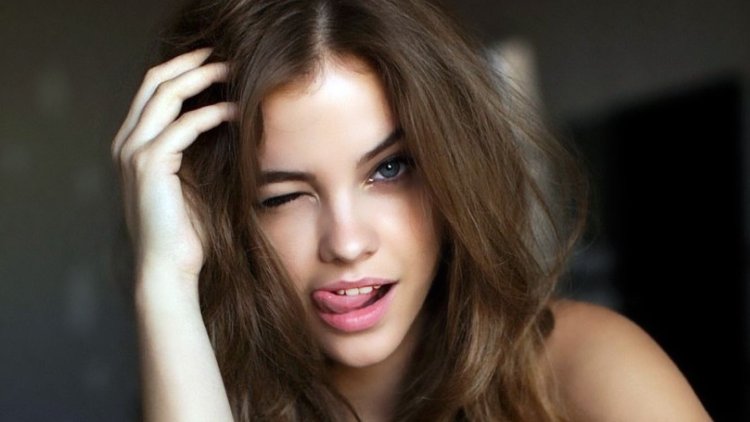 Barbara Palvin laughs