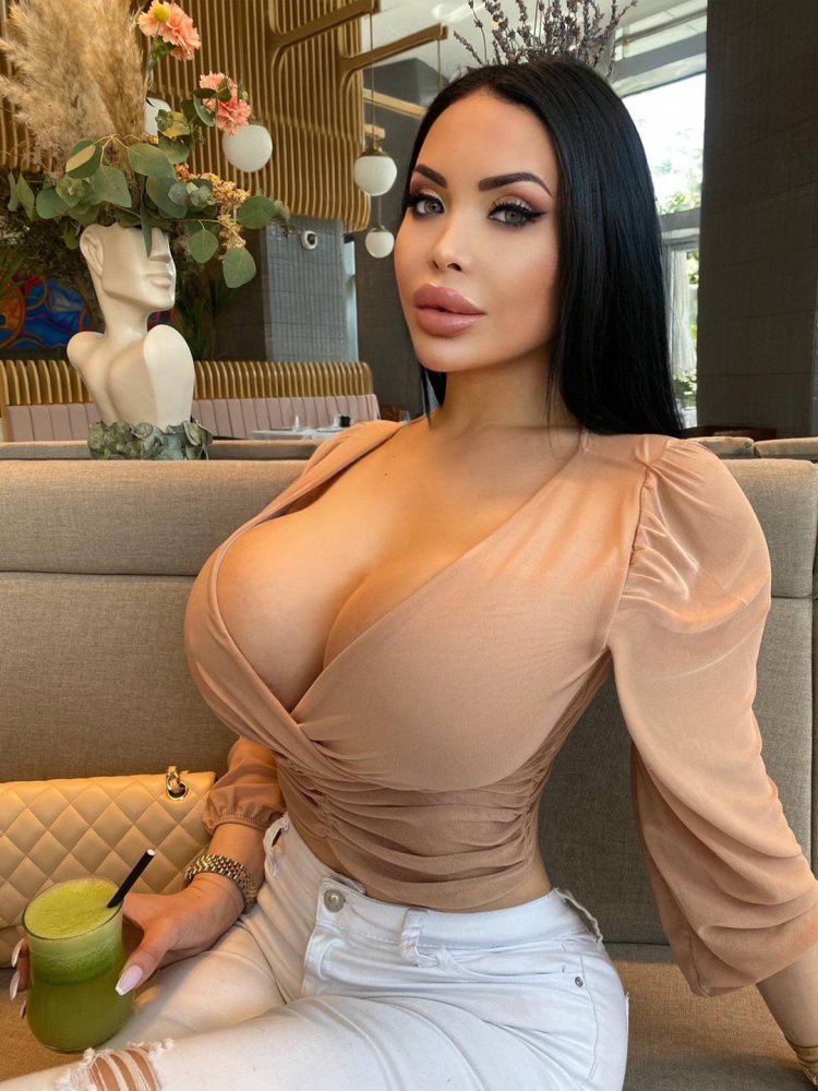 Victoria June Friday airbags