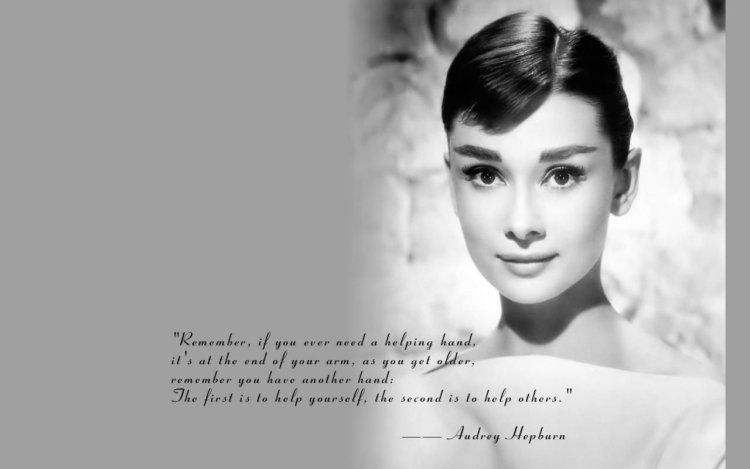 Audrey Hepburn photo
