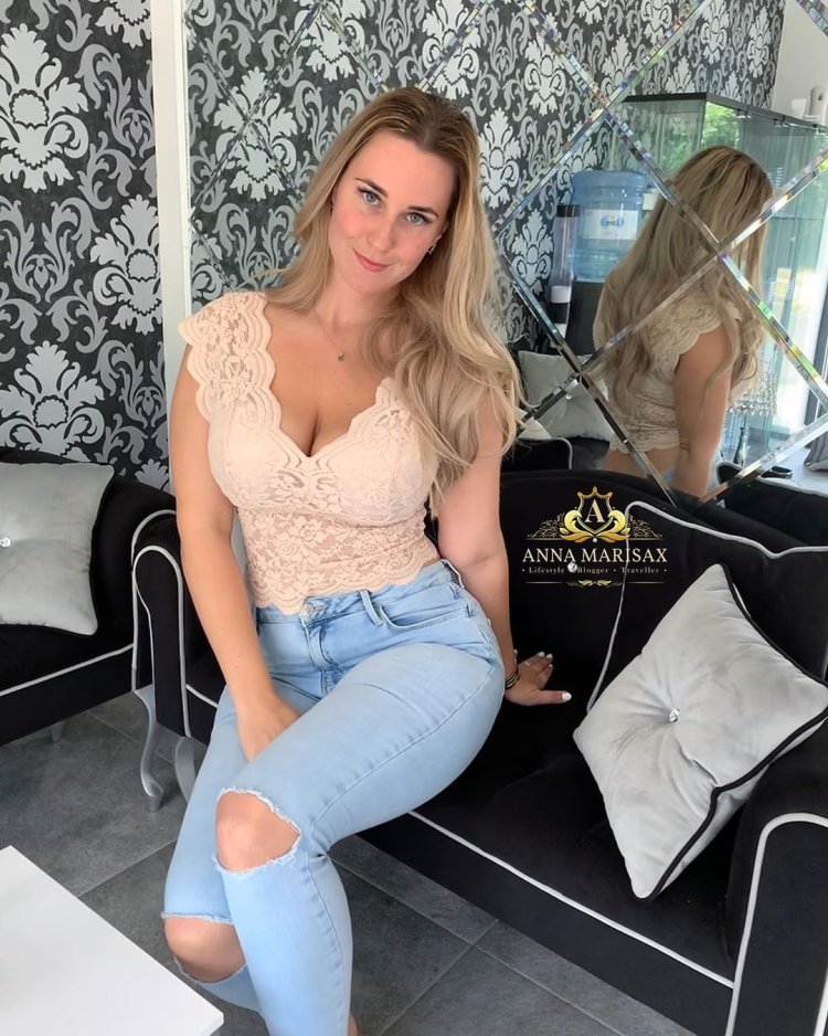 Anna Marisaks ONLIFANS
