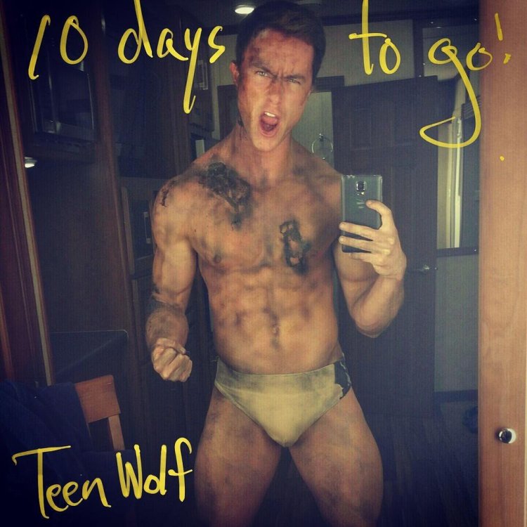 Ryan Jonathan Kelly nude