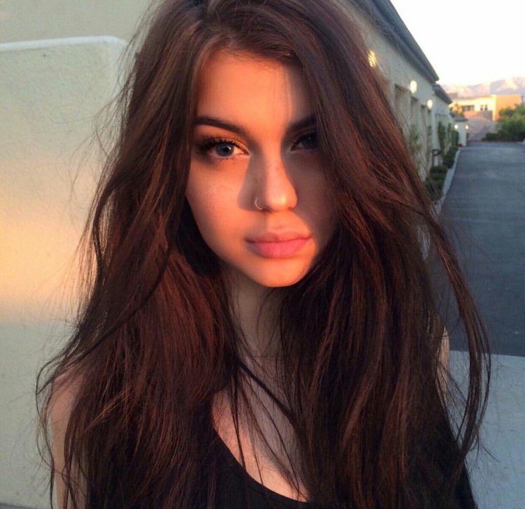 Girls with dark hair