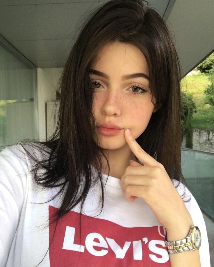 Selfie brunette girl