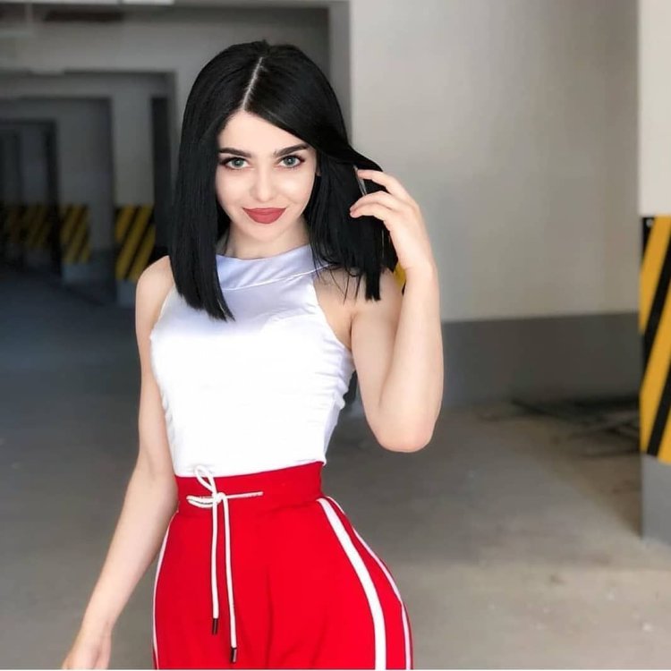 Chiroili Kizlar Rasmlari