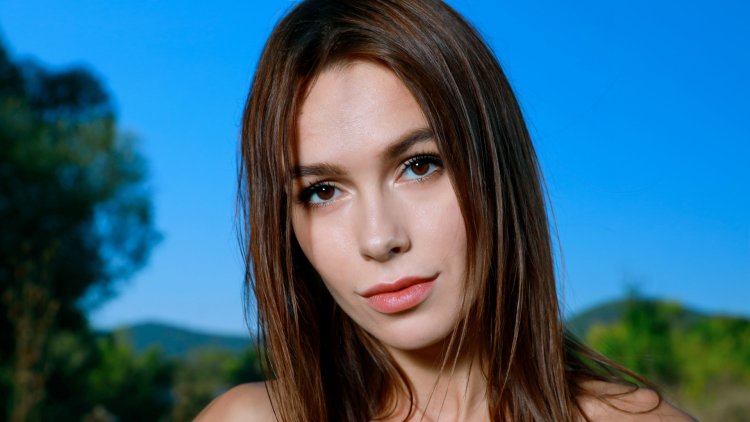 Alice Vander Serafina