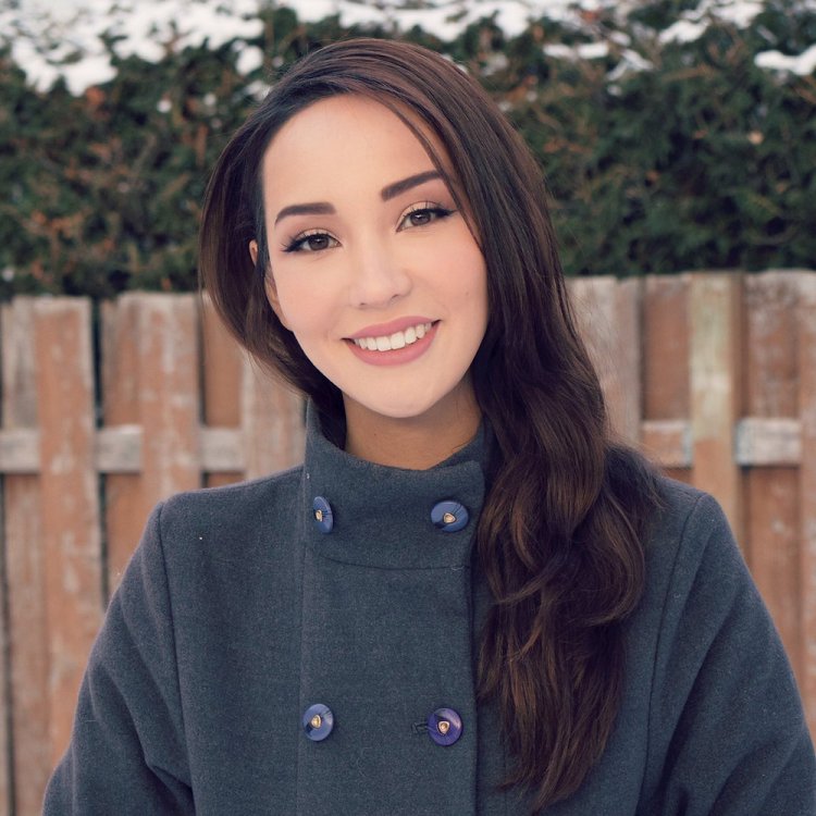 Pretty Mexican Lauren