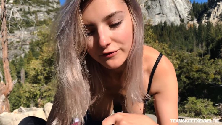 Adam Ocelot and Eva Elfie