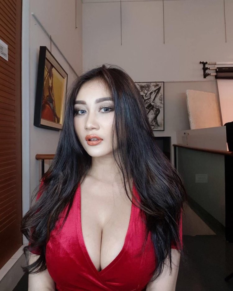 Pamela Safitri hot