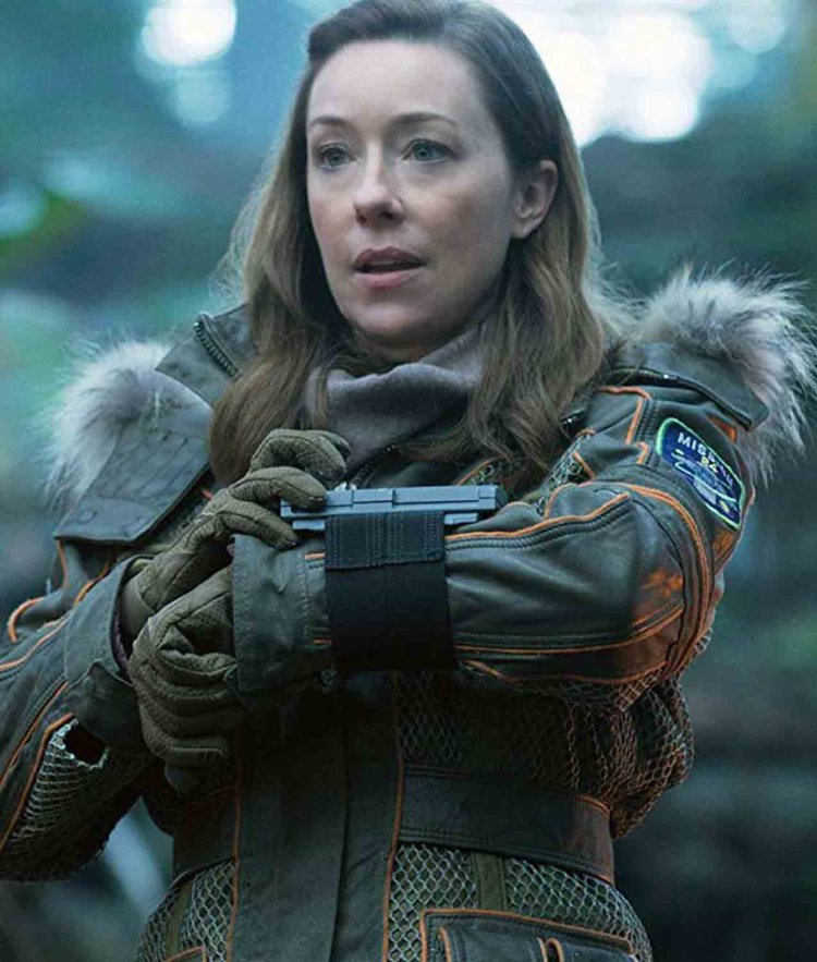 Molly Parker Lost in Space