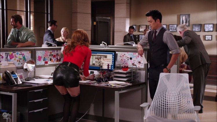 Karen Gillan bed scene