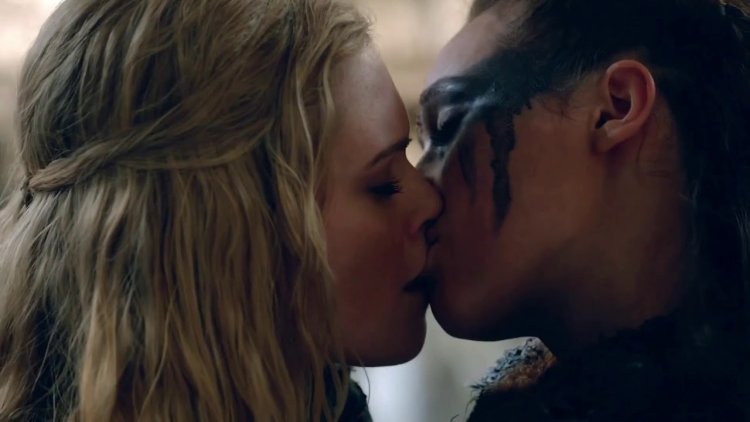 Alicia Debnam - Kerry 100 Kiss