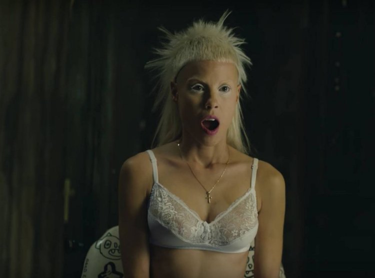 Yolandi Fisser