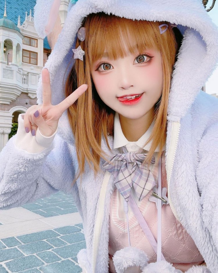 Xiao Rou SEEU Cosplay