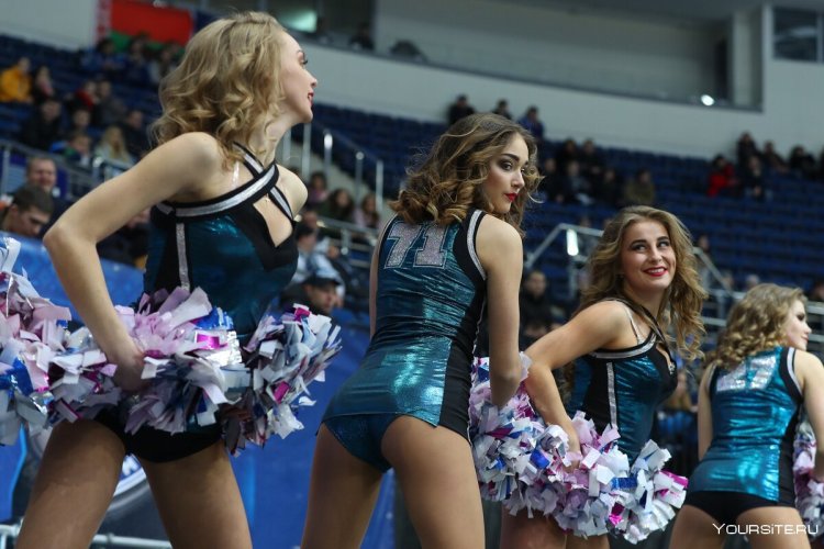 Cheerleading team HC Dynamo Moscow 2022