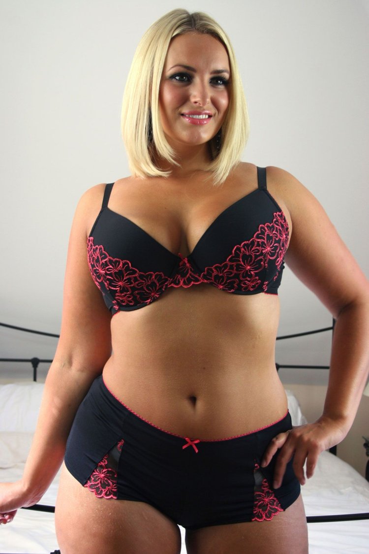 Lilly Luxe (Lilli Luxe)