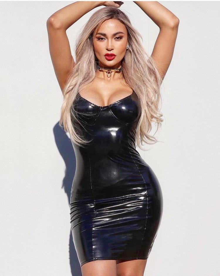 Marona Tanner lingerie