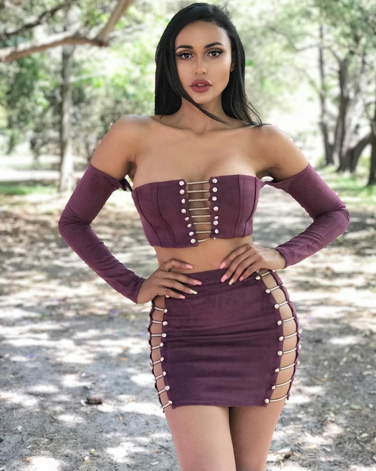 Marona Tanner in a skirt