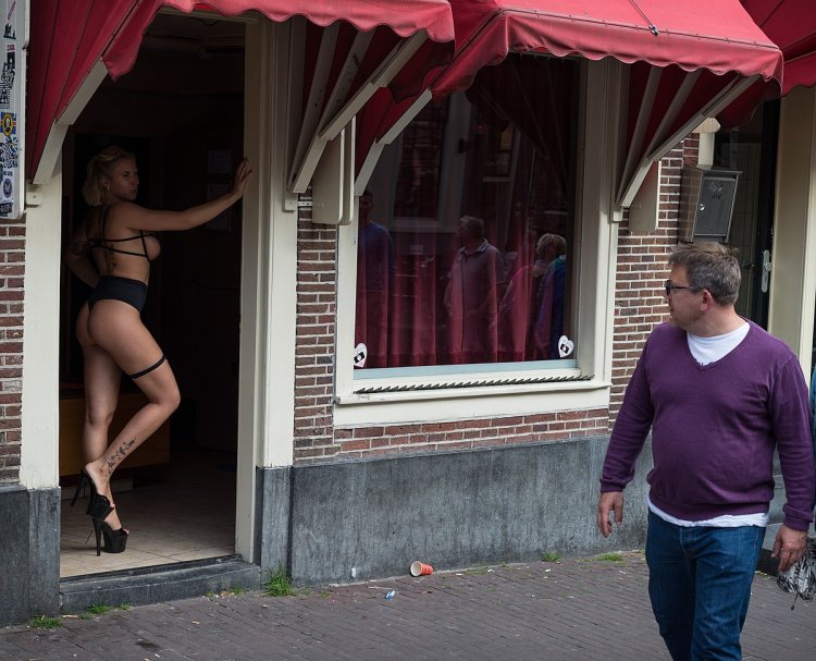 Red Light District Amsterdam Brothels